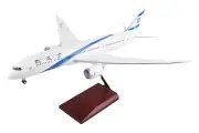 Skymarks SKR9007 El Al Israel Boeing 787-900 4X-CDA Desk 1/100 Model Airplane
