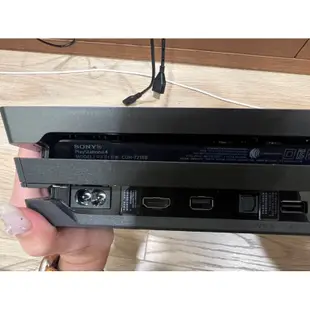 PlayStation4 Pro 最後生還者聯名款