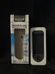 RazorPit Men's Razor Blade Sharpener Black Great!!