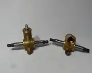 New Pair Forged 3 Degree Trunnions Trunnions Triumph TR4 Chassis CT6343 and Up (for: Triumph)