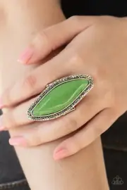 Paparazzi: Mineral Mine - Green Ring