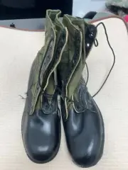 NEW VINTAGE 1968 US ARMY VIETNAM WAR ERA BATA JUNGLE BOOTS - SIZE 11N