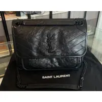 在飛比找蝦皮購物優惠-二手精品 YVES SAINT LAURENT NIKI 中