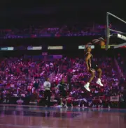 Slam Dunk Contest Miami Heat Harold Miner dunking during competiti- Old Photo 2
