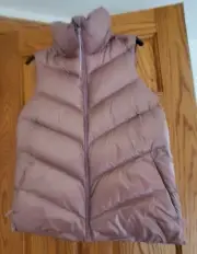 NEW ATHLETA Lofty Down Vest 800 Fill Removable Hood Water Rose Pink Size Medium