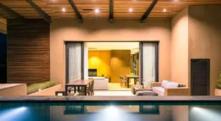 Atta 2-bd Suite OR Pool Penthouse