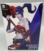 Harley Quinn DC Comics Super-Villains Bust Black & Red Statue New Sealed