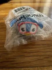Munchkin Wind Up Swimming Penguin Baby and Toddler Toy, Blue NEW SEALED