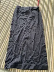 Betty Basics Marilyn Tube Slip skirt Black szXS BNWT free post D57