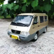 1/24 AUTOMOTIVE MB100 Diecast Model Gold Color