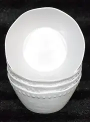 4 Tommy Bahama Melamine Classic White Hobnail Tidbit Bowls Wavy Edges 4.75" NEW