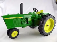 在飛比找樂天市場購物網優惠-John Deere 2520迪爾古曲拖拉機農用車模型精品老