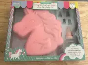 Handstand Kitchen Rainbows & Unicorns Large Cake Making Set 7 Piece