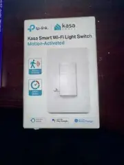 TP-Link - Kasa Wi-Fi Smart Dimmer Light Switch Plus Motion and Ambient White