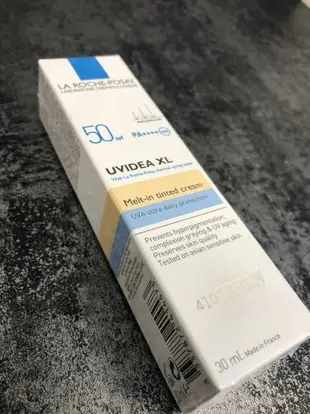 LA ROCHE POSAY 理膚寶水 全護臉部清爽防曬液 潤色 30ml◐香水綁馬尾◐