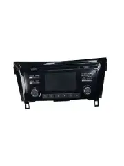 2017-2019 Nissan Rogue OEM AM FM XM Radio Media Unit MP3 CD Player 28185 6FL0B