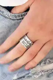 New - Dream Louder - Paparazzi Ring Silver Band Ring Stretch Vintage HTF