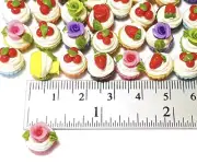Barbi Dollhouse Miniature Food Tiny Cupcakes Pie Cake Pastry Sweets Lot 6pc
