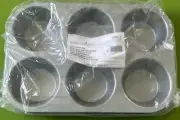 NEW Pampered Chef Large Muffin Pan #100595