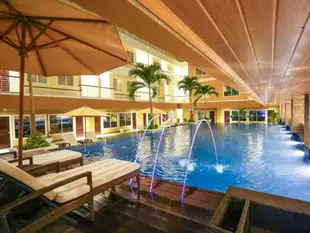 庫潘西爾維亞飯店Sylvia Hotel Kupang