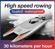 RC Racing Boat High Speed Electric 25KM/H Remote Controlled Speedboat 2 BATTERIES Color Silver