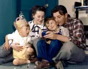 Robert Mitchum and his wife Dorothy Spence and their two sons, Chr- Old Photo