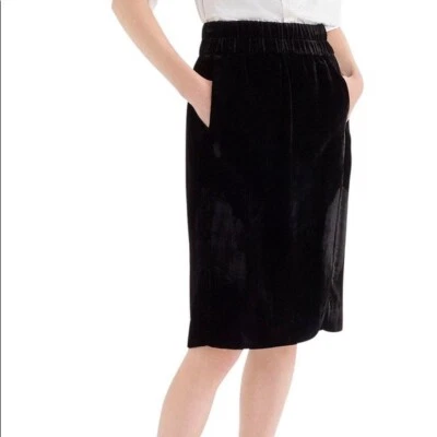 NWT J. Crew Velvet Pull On Black Skirt Size Small A