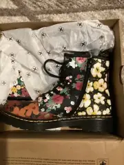 Dr Martens 1460 Pascal Floral Mash Up Flowers Leather Boots UK Size 2.5