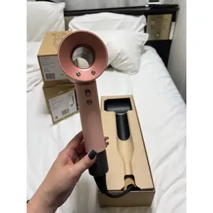 日本限定 Dyson Supersonic HD08 PINK 戴森 粉 櫻花粉 吹風機 粉紅 送禮 女友 生日 入厝禮