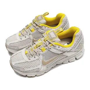 Nike 休閒鞋 Wmns Zoom Vomero 5 女鞋 灰 黃 Light Bone 復古慢跑鞋 FJ7694-020