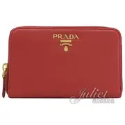 【全新現貨 補9個】茱麗葉精品 PRADA 1ML157 浮雕 LOGO荔枝牛皮拉鍊中夾.紅現金價$12,800