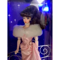 在飛比找蝦皮購物優惠-奇異果芭比屋Barbie Enchanted Evening