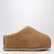 [UGG] Pumped chestnut slipper 5 US Brown