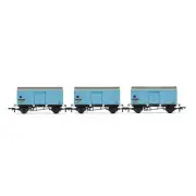 HORNBY 12T FISH VAN, THREE PACK, BR - ERA 6