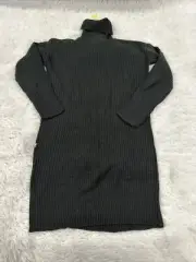 NWT! Boohoo Women’s Small Turtle Neck Sweater Dress - Black
