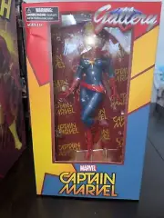 Captain Marvel Gallery PVC Action Figure NIB Marvel