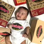 HAGINBABY FOOD 主題 SHAKEY'S PIZZA MILESTONE 月度嬰兒連體衣 100% 棉連身衣