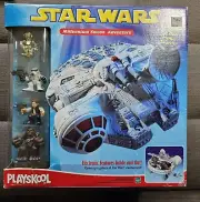 Star Wars Galactic Heroes Playskool Millenium Falcon Adventure Set