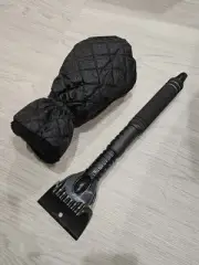 Snow/Ice Scrapper (Extendable) with Carrying Case/Mit