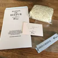 在飛比找蝦皮購物優惠-全新 Maison de Reefur 禮盒 紙盒 附緞帶