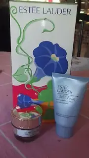 Estee Lauder Lot New Daywear & New Take it Away & Rare Vintage Petunia Gift Box