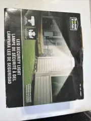 Home Zone LED Security Light 240° Motion Detection 3000 Lumens ~ NEW 1600041