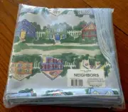 Royal Linens "Neighbors" Pattern Fabric Napkins 18 x 18 Package of 12 NEW