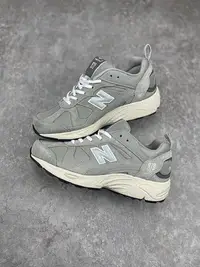 在飛比找Yahoo!奇摩拍賣優惠-新百倫New Balance 878 NB878超軟皮面網布