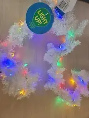 Deluxe White 6' Lighted Garland Battery Power Holiday Style 35 LED String Light