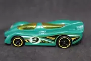 Collectible 2014 Mattel Hot Wheels POWER PISTON J25