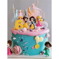 在飛比找ETMall東森購物網優惠-女孩生日蛋糕6款小號底座公主白雪貝兒海綿公仔 套裝擺件城堡插