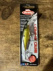 Berkley Bad Shad 7 Bass 2.75" Lipped Crankbait 1/3oz Rattle Slow Rise Fools Gold