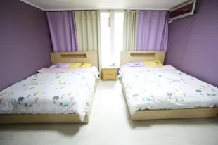 冠岳的1臥室公寓 - 30平方公尺/2間專用衛浴# A # family room, guess house room for 2-4