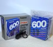 NEW Polaroid 600 Plus AM/FM Radio 80s Vintage Film Pack Novelty Rainbow Blue